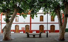 Casa Emblematica La Alameda